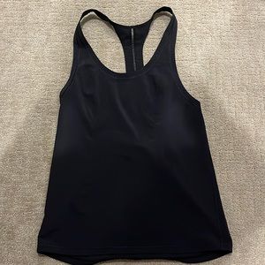 Lululemon athletic sweat resistant material tank top